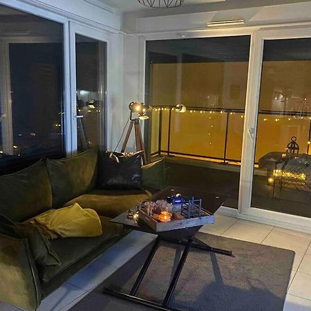 Meyzieu : Superbe Appartement Tres Cosy. Εξωτερικό φωτογραφία